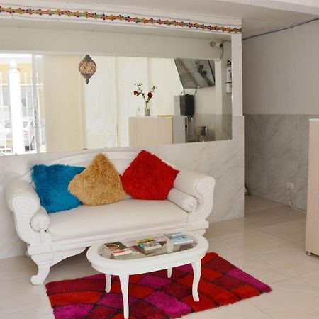 Hostal Marbella 47 Cartagena Buitenkant foto