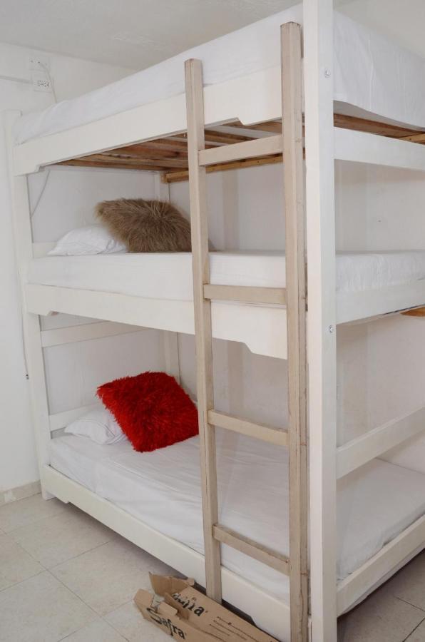 Hostal Marbella 47 Cartagena Buitenkant foto
