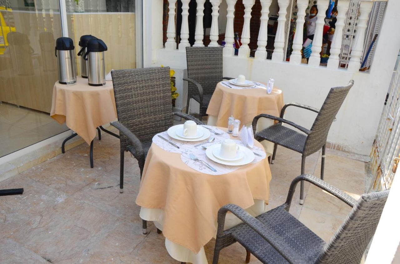 Hostal Marbella 47 Cartagena Buitenkant foto