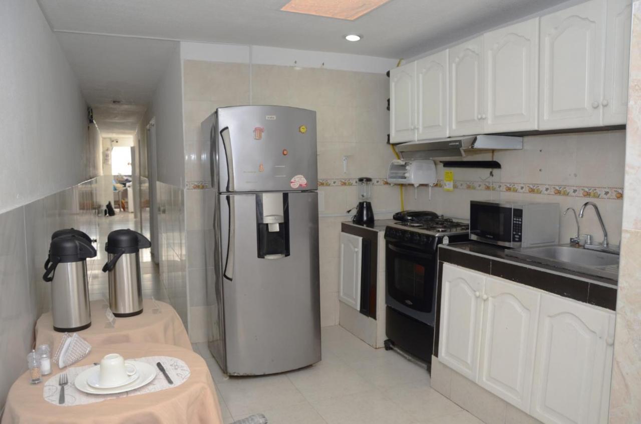 Hostal Marbella 47 Cartagena Buitenkant foto