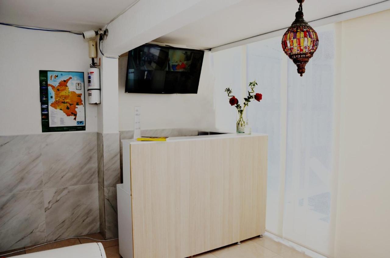 Hostal Marbella 47 Cartagena Buitenkant foto