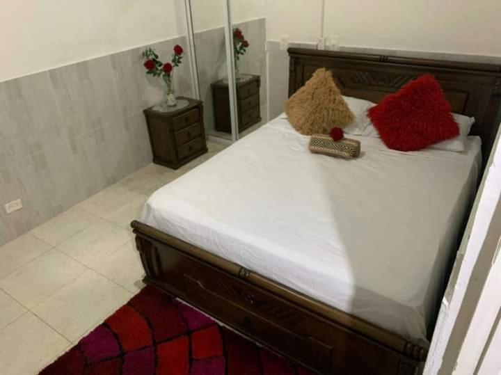 Hostal Marbella 47 Cartagena Buitenkant foto
