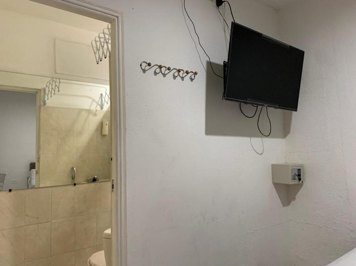 Hostal Marbella 47 Cartagena Buitenkant foto
